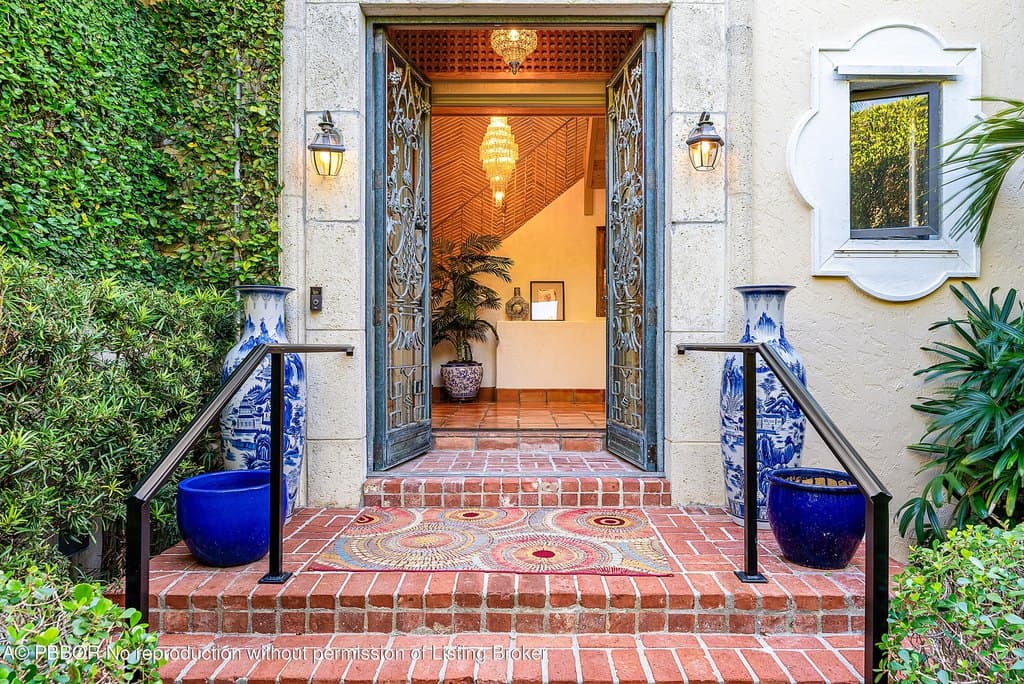 245 Brazilian Ave, Palm Beach