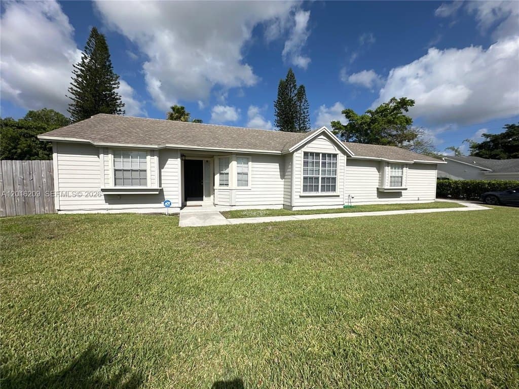15212 SW 148th Ct