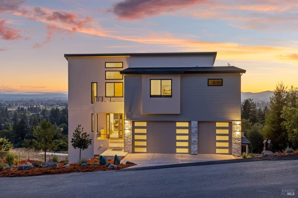 5095 Knollwood Ct, Santa Rosa