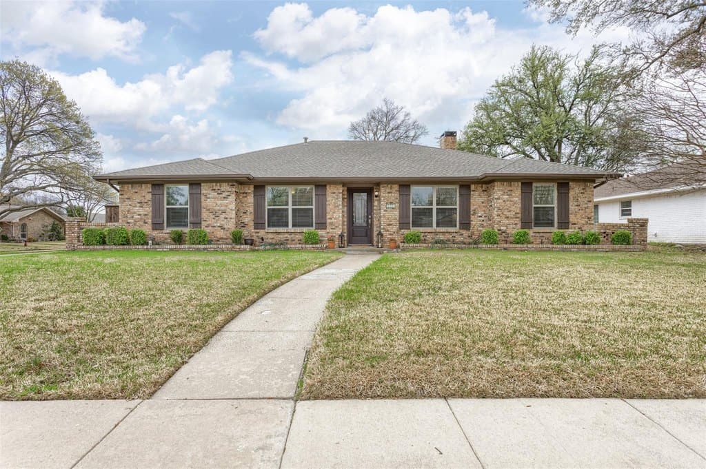 2400 Windsor Pl, Plano