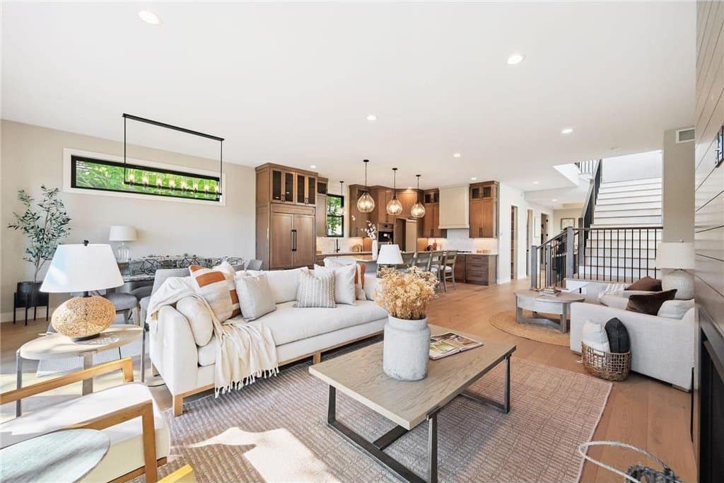 3061 Lake Shore Blvd, Minnetonka