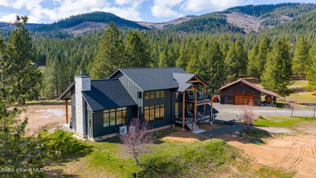 3693 S Puma Dr, Coeur d'Alene