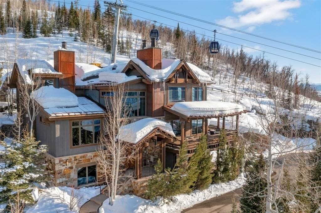 2542 Ski Trail Ln, Steamboat Springs