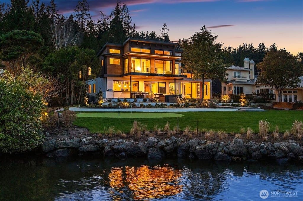 5330 Butterworth Rd, Mercer Island