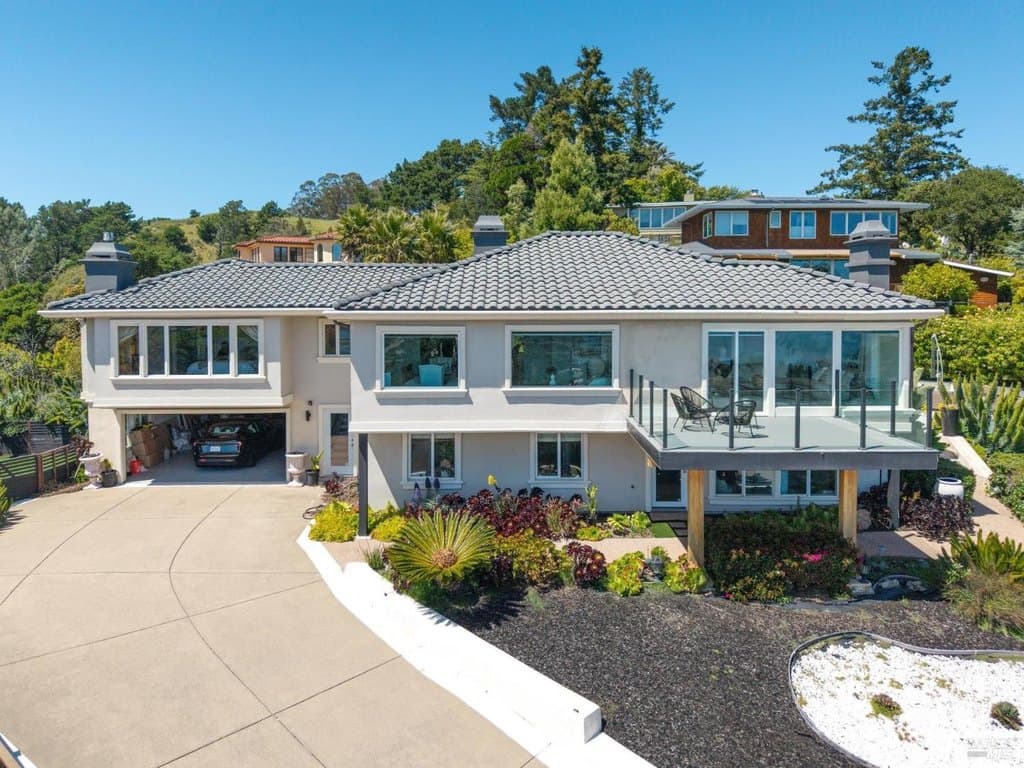 11 Sky Rd, Mill Valley