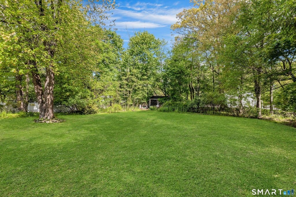 365 Jelliff Mill Rd