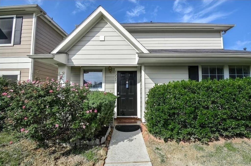 1229 Verde Trails Dr, Houston