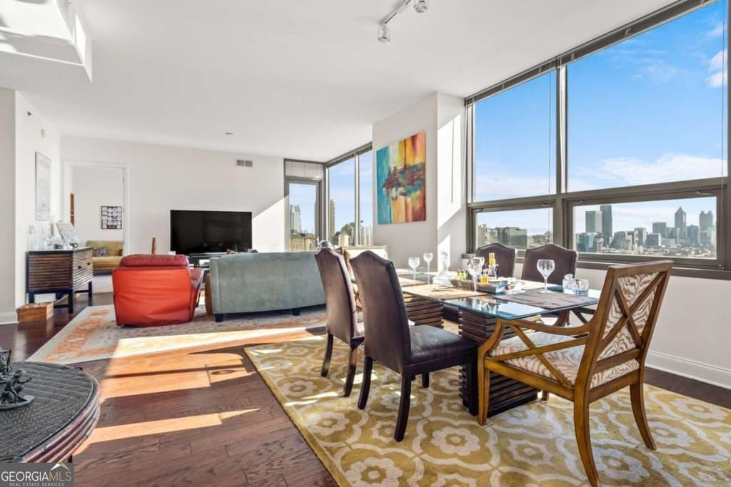 270 17th St NW Unit 3503