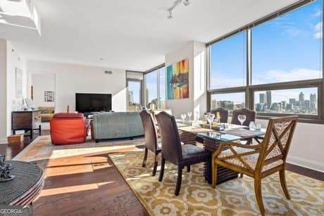 270 17th St NW Unit 3503