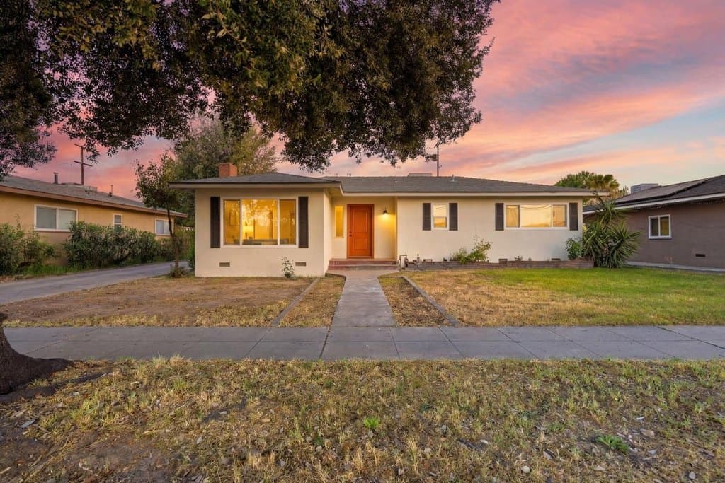 3743 N Fresno St, Fresno