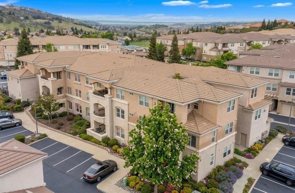 1300 Moon Cir Unit 1324, Folsom
