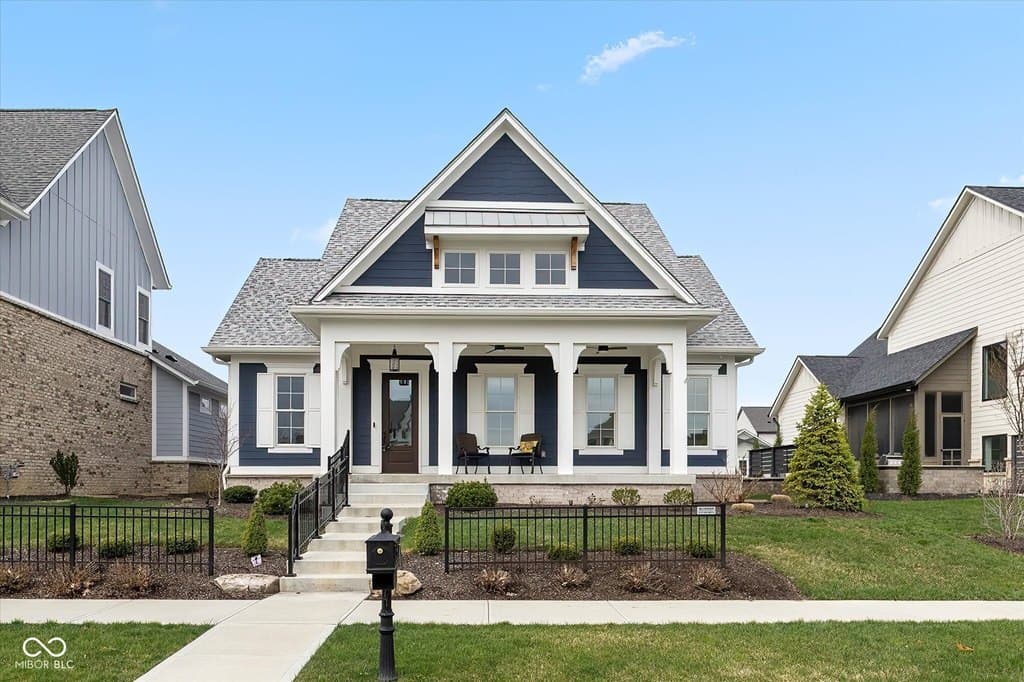 14980 Oak Hollow Ln E, Carmel