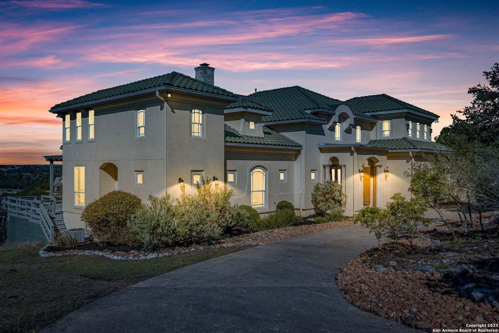 204 Paradise Pt, Boerne