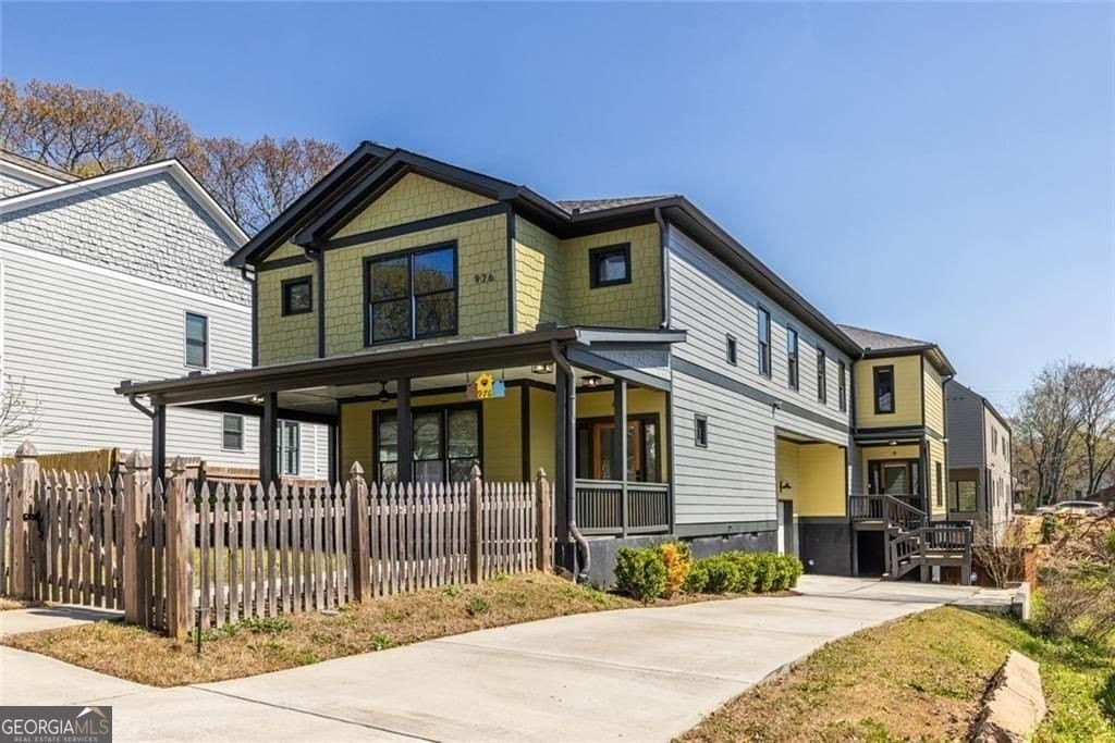 976 Dunning St SE Unit B