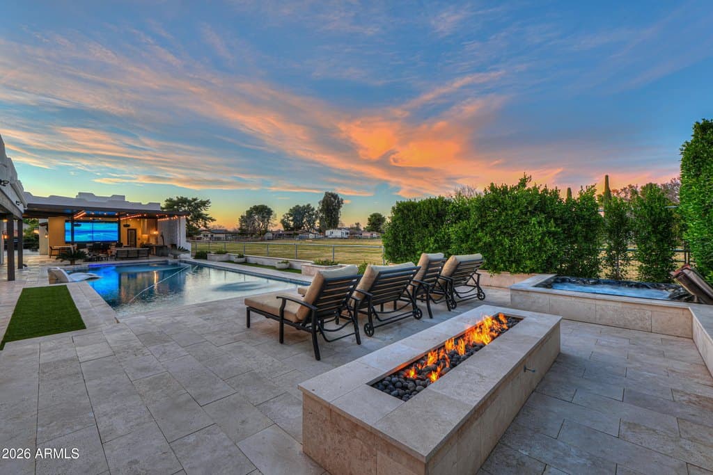 21837 S 156th St, Gilbert