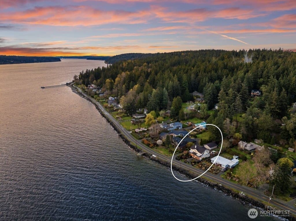 3450 Crystal Springs Dr NE, Bainbridge Island