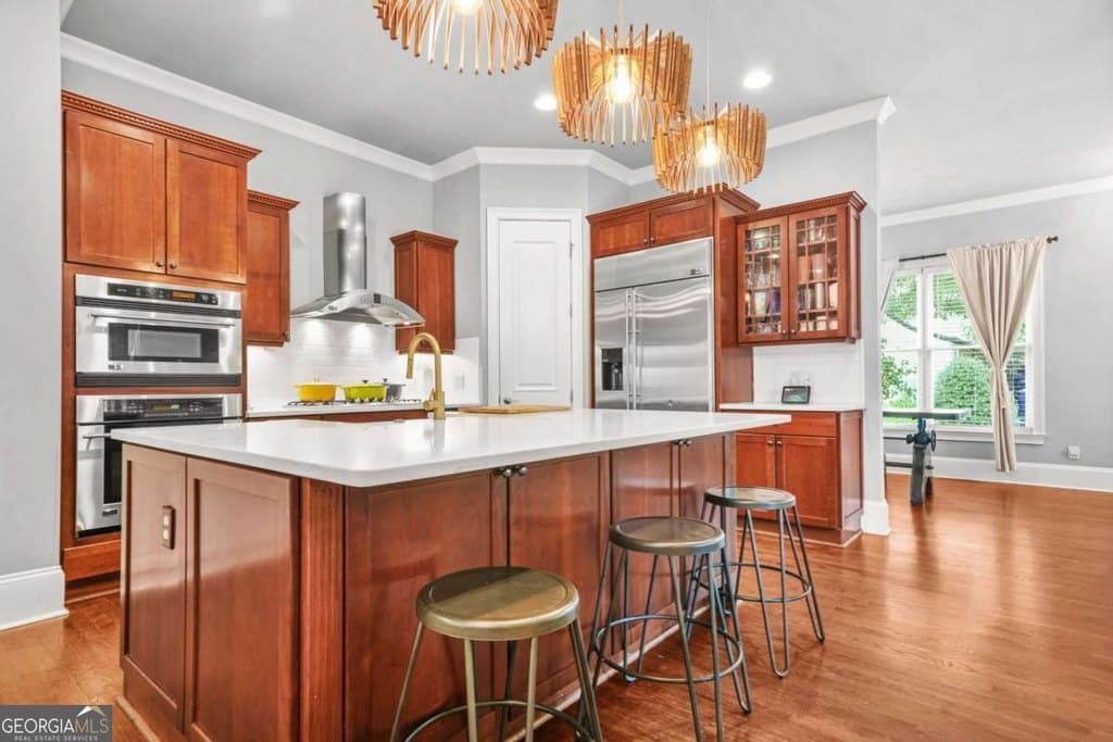 385 15th St NW Unit 6