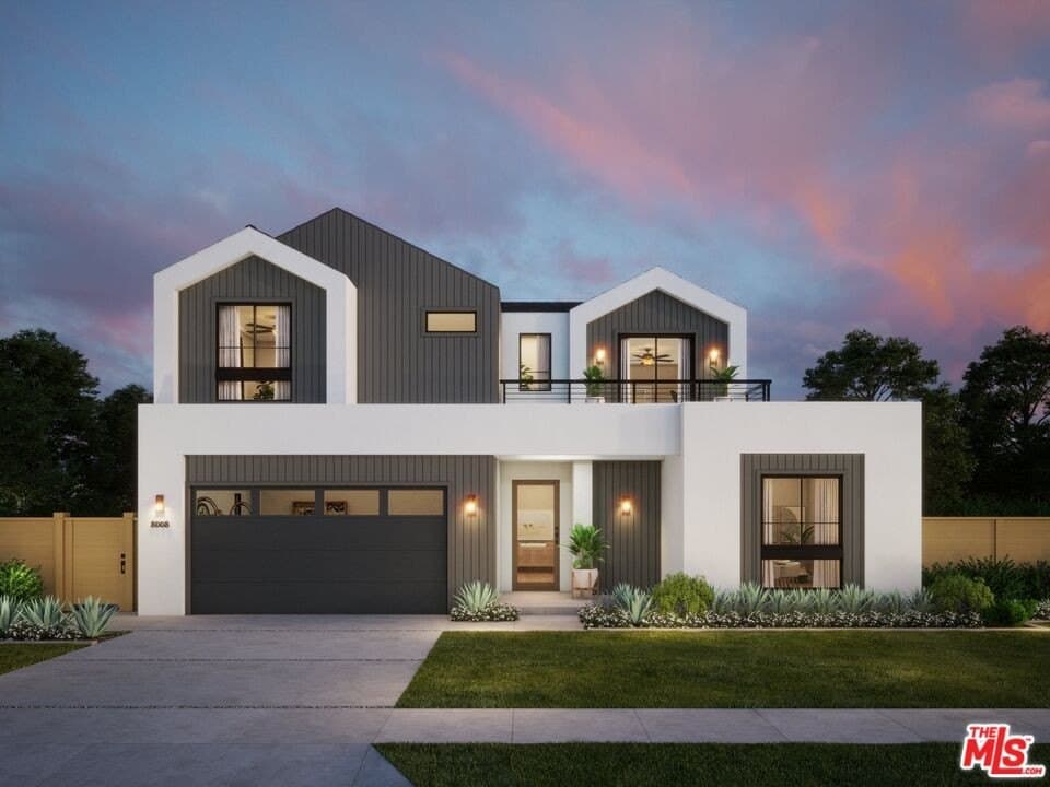 16805 Otsego St, Encino