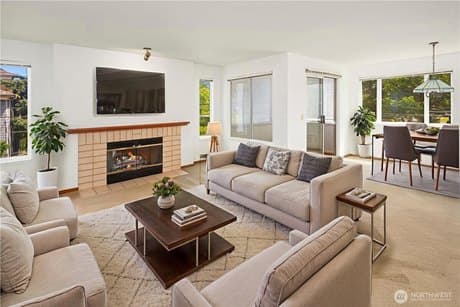 1312 S Massachusetts St Apt 202