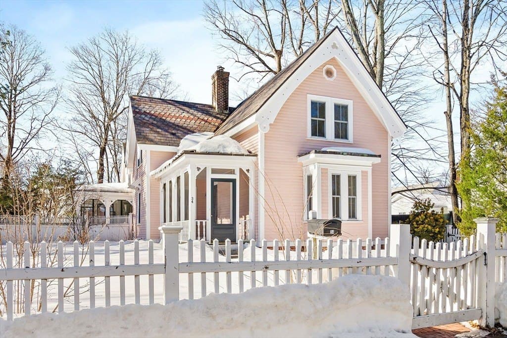 32 Thoreau St Unit 32, Concord