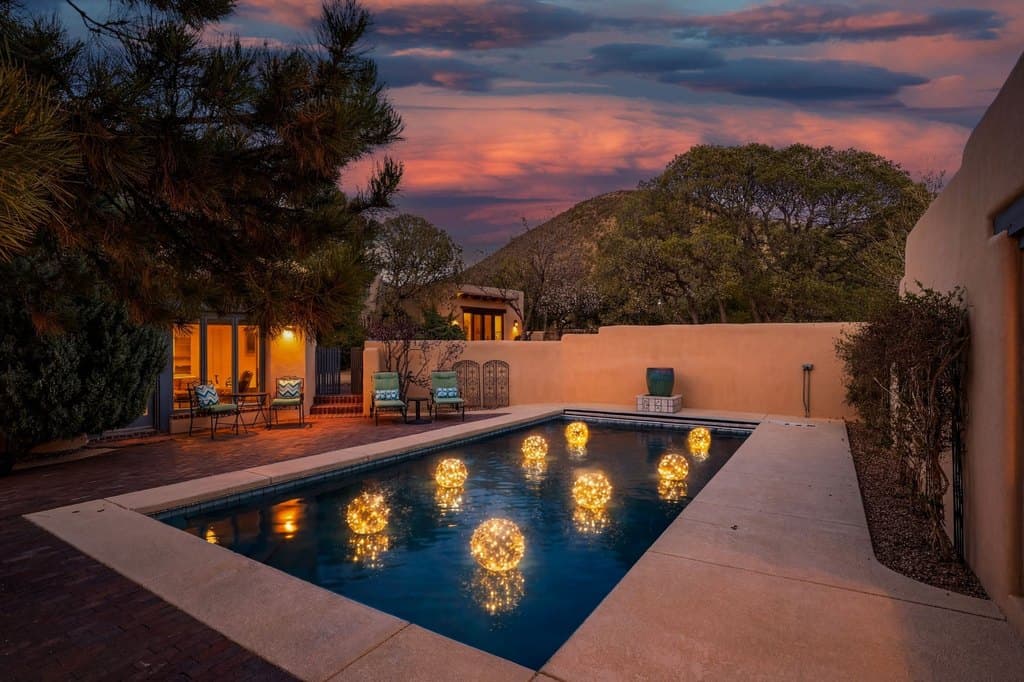 3881 Old Santa Fe Trl, Santa Fe