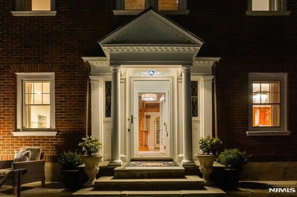 174 Highland Ave, Montclair