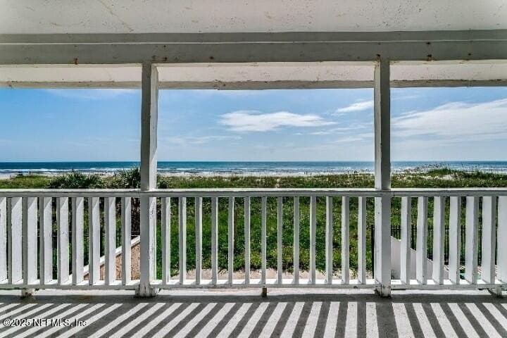 722 Ocean Front S, Jacksonville Beach