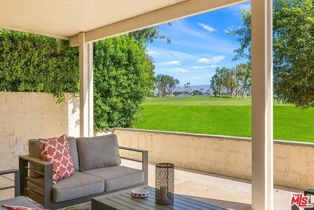 155 Desert West Dr, Rancho Mirage