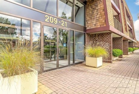 20921 26th Ave Apt 2D