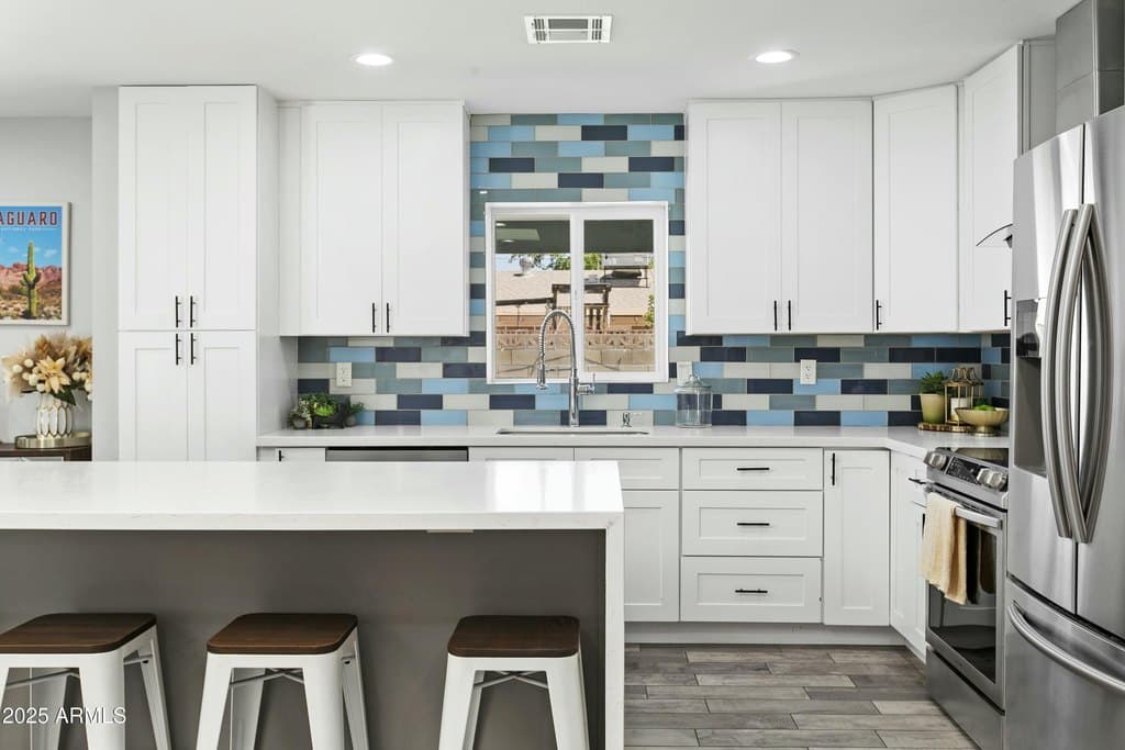 8312 E Mackenzie Dr, Scottsdale