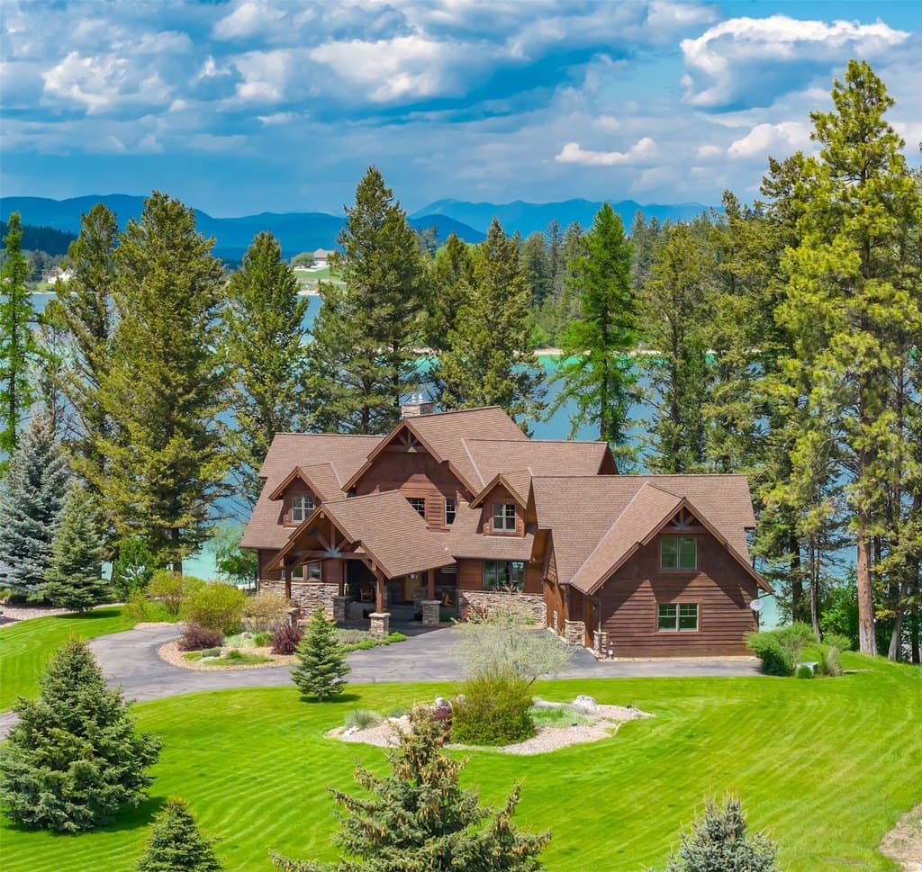 103 Rainbow Dr, Kalispell
