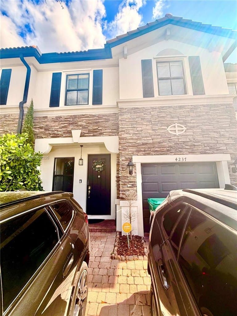 4237 SW 164th Path Unit 4237, Miami
