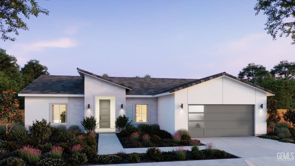 716 Grande Ct, Bakersfield