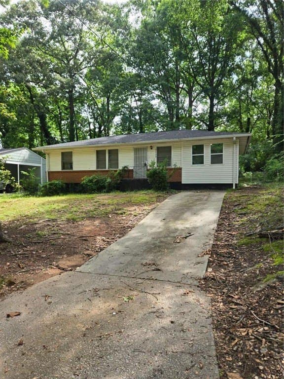 3120 Lone Oak Ave SW, Atlanta