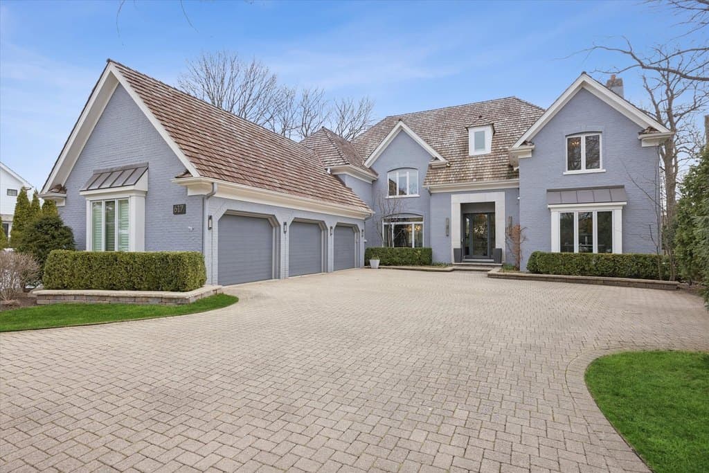 617 S Garfield St, Hinsdale