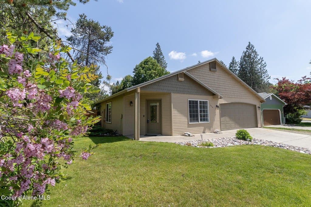 3216 N 13th St, Coeur d'Alene