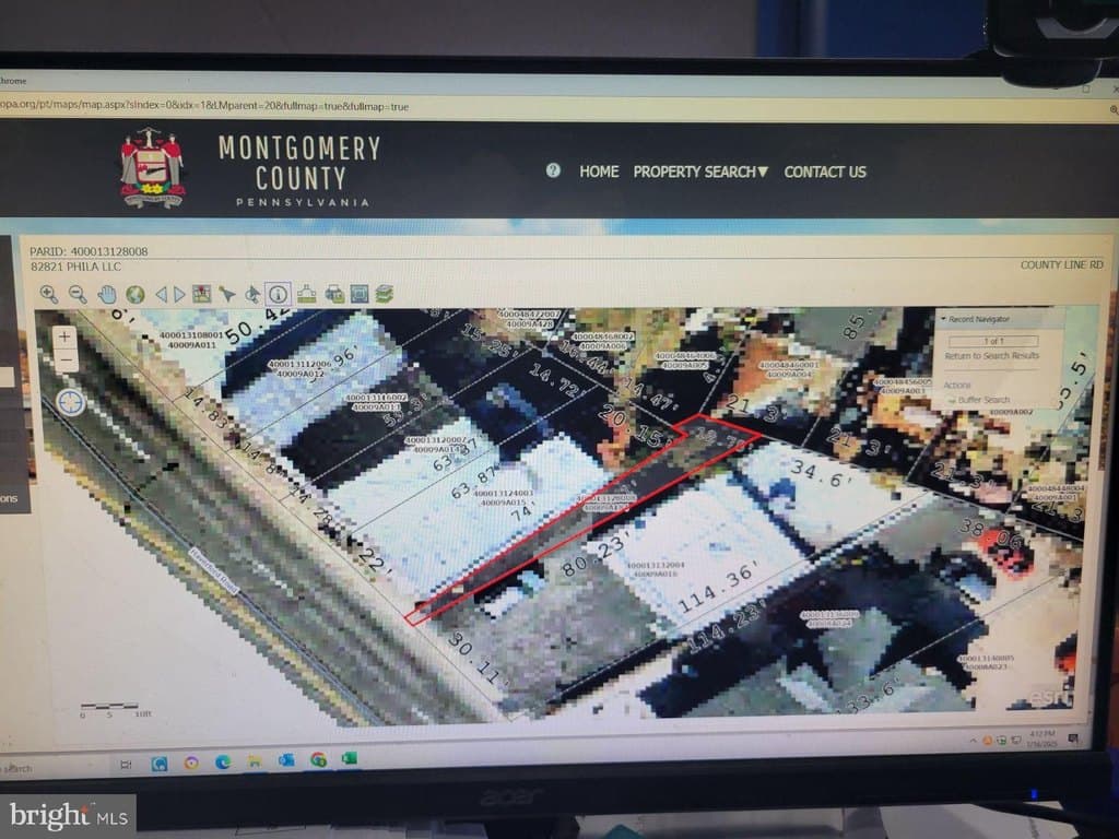 741 County Line Rd, Bryn Mawr