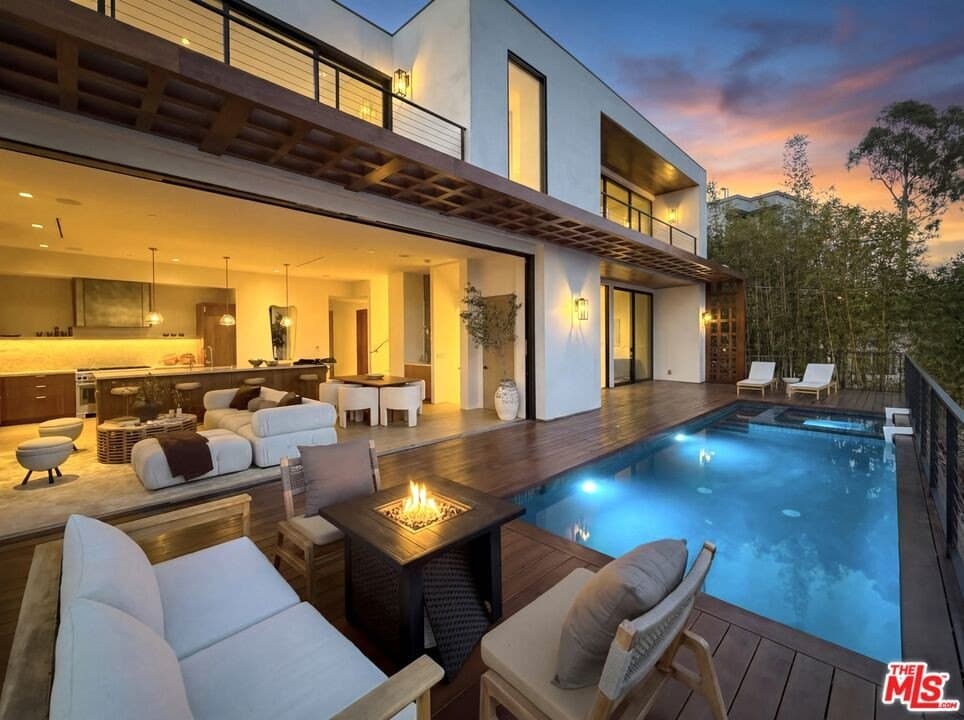 1525 Marlay Dr, Los Angeles