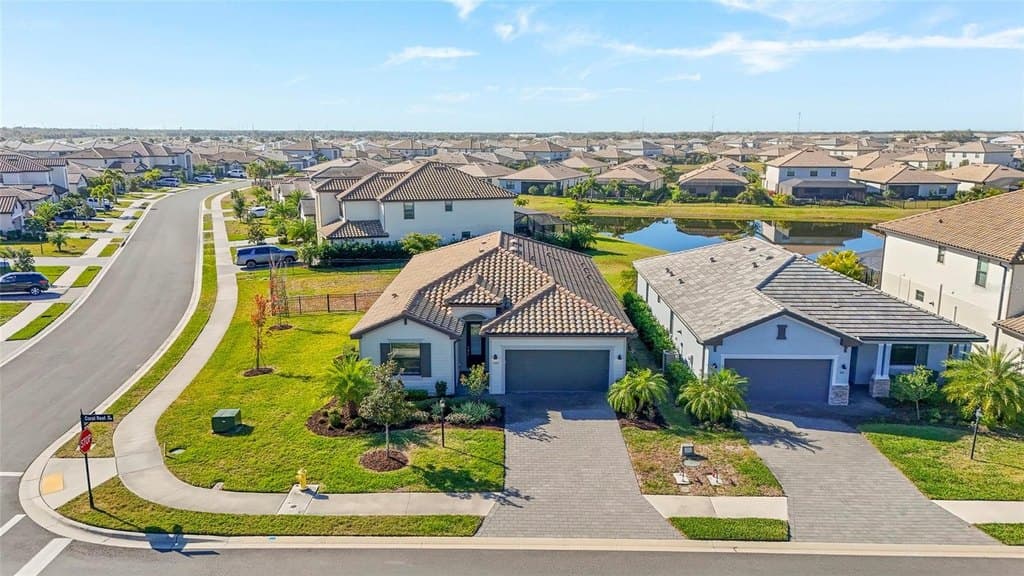5107 Coral Reef Way, Bradenton