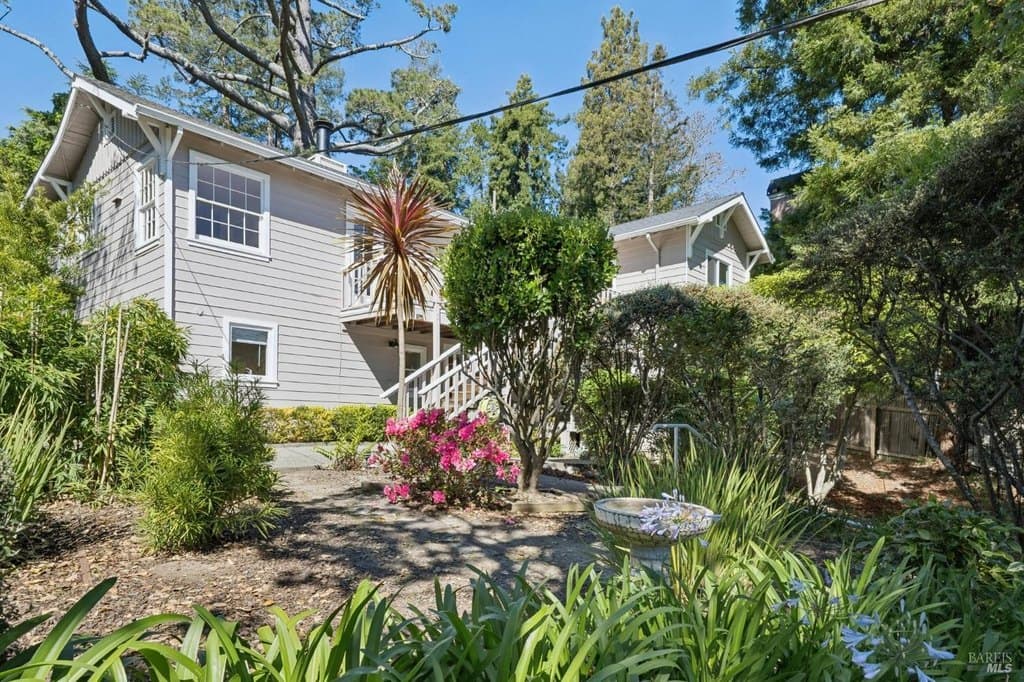 152 Almonte Blvd, Mill Valley