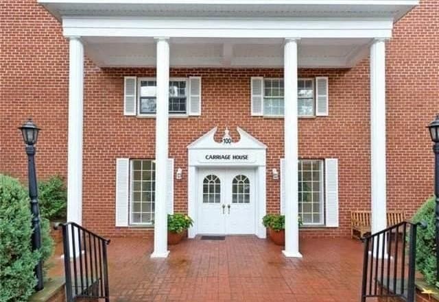 100 S Middle Neck Rd Apt 102, Great Neck