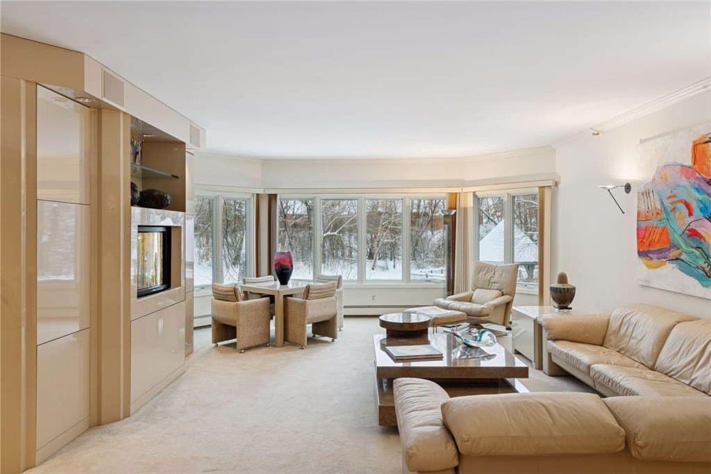 12700 Sherwood Pl Apt 102, Minnetonka