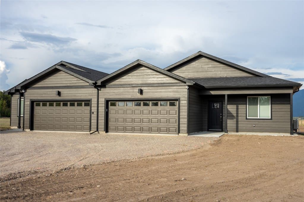 2149 Twin Bucks Trl, Kalispell