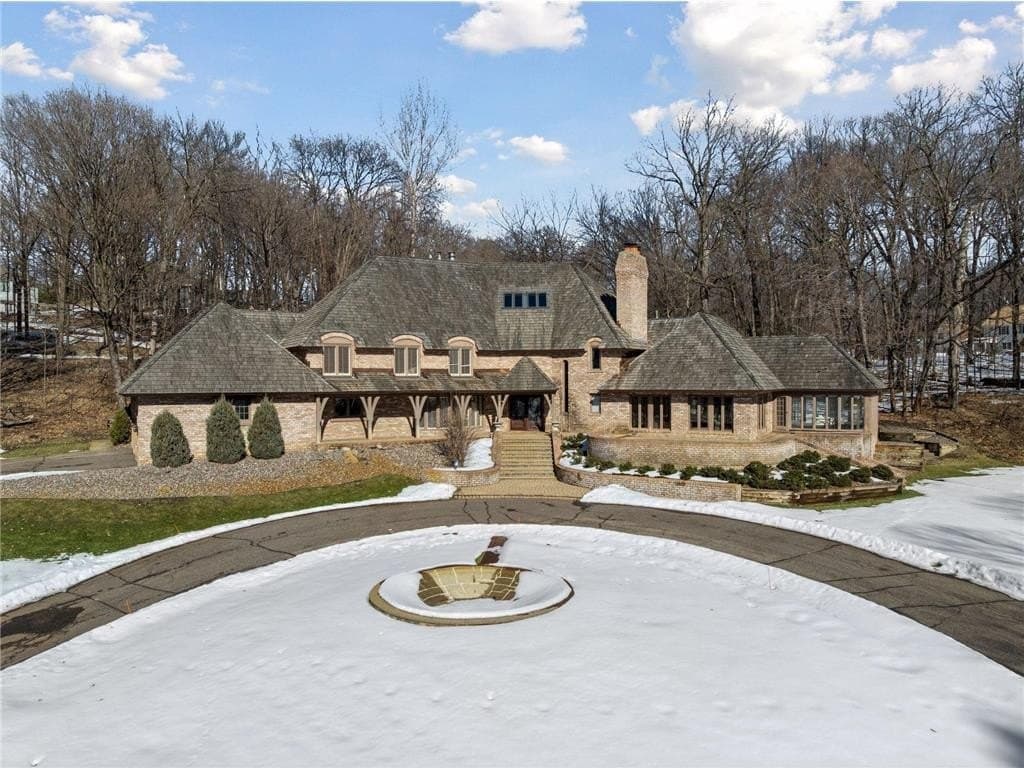 3574 Northome Rd, Wayzata