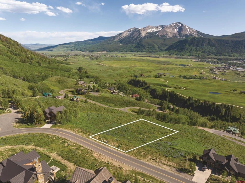 16 Summit Rd, Crested Butte
