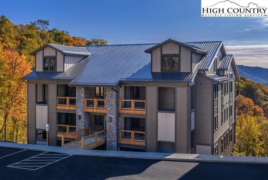 618 Canyon Gap Unit I4, Blowing Rock