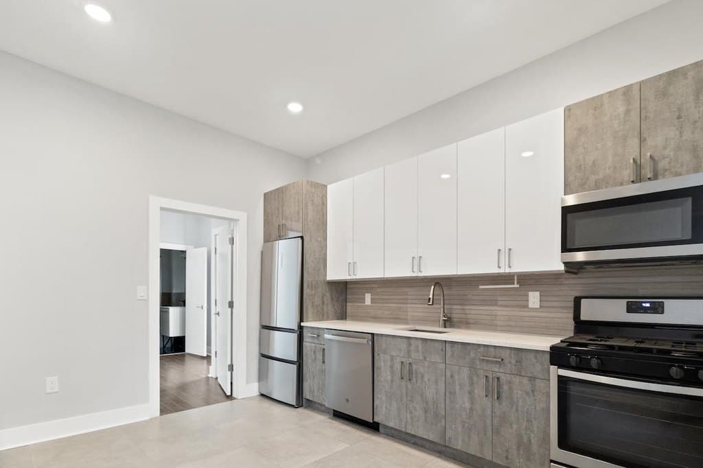 21 Hancock Ave Unit 3, Jersey City