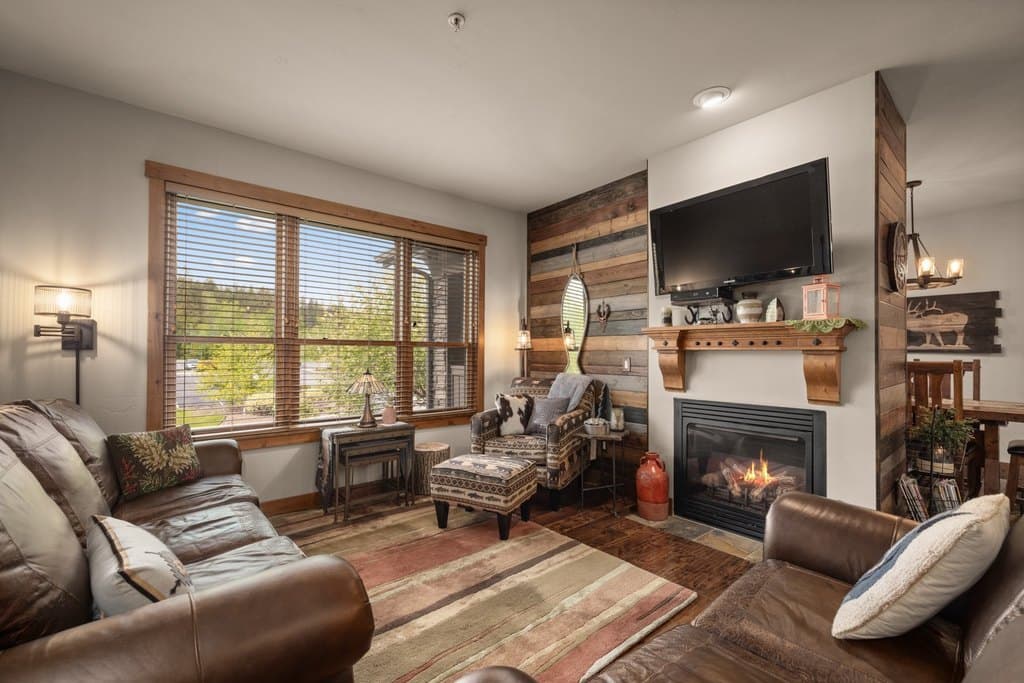 6104 Monterra Ave Apt G, Whitefish