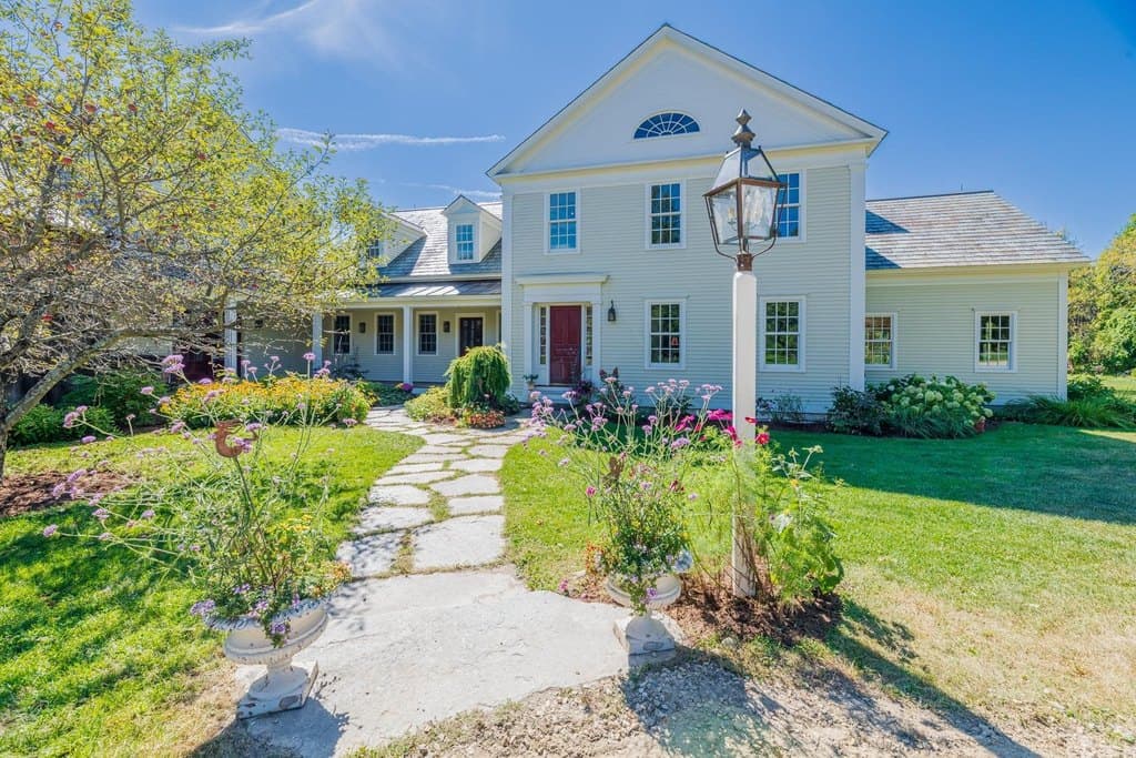 68 Green Peak Orch S, Dorset