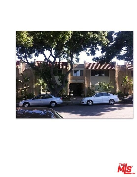 4244 E 5th St, Long Beach